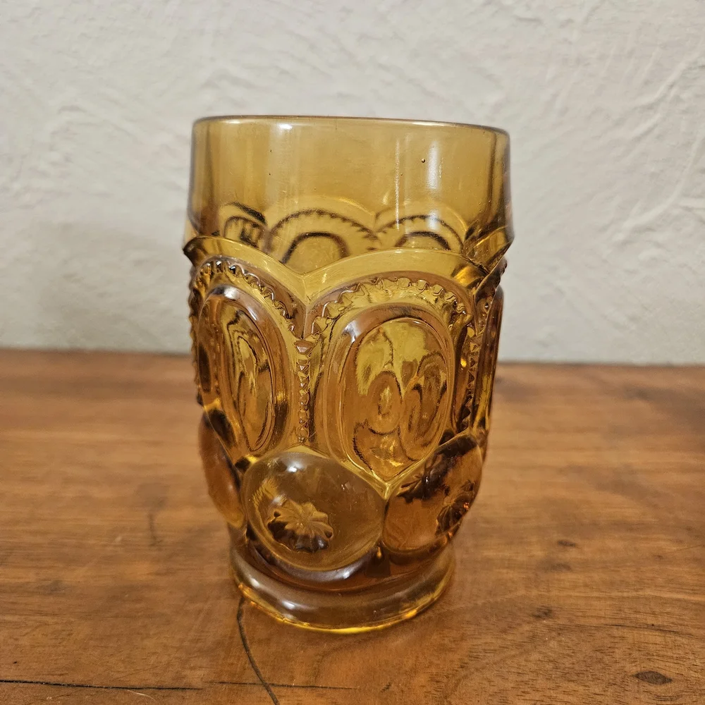 Vintage L.E. Smith Glass Co. Moon and Star Amber Set of 5‎ Tumblers